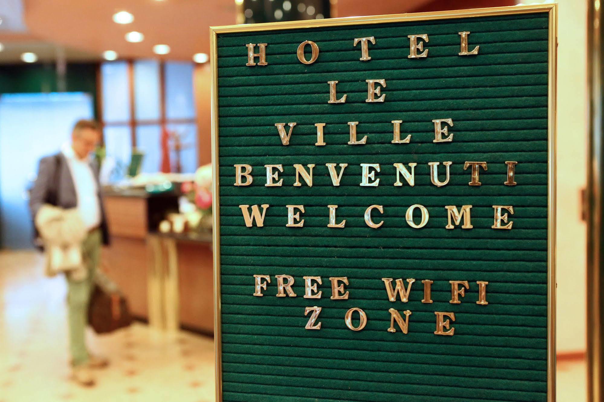 מודנה Hotel Le Ville מראה חיצוני תמונה